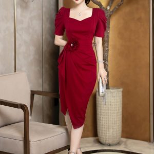 Váy Đầm Dự Tiệc Trung Niên Đi Cưới Thiết Kế Cao Cấp Đầm Đi Tiệc Cổ Tim Vuông Hoa Cao Cấp PL6 - Hình ảnh 4
