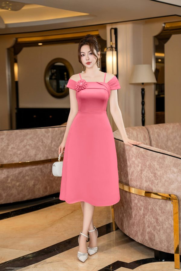 Váy Đầm Dự Tiệc Trung Niên BigSize Đi Cưới Thiết Kế Cao Cấp Đầm Đi Tiệc Trễ Vai Đính Bông Ngực PL016 - Hình ảnh 2