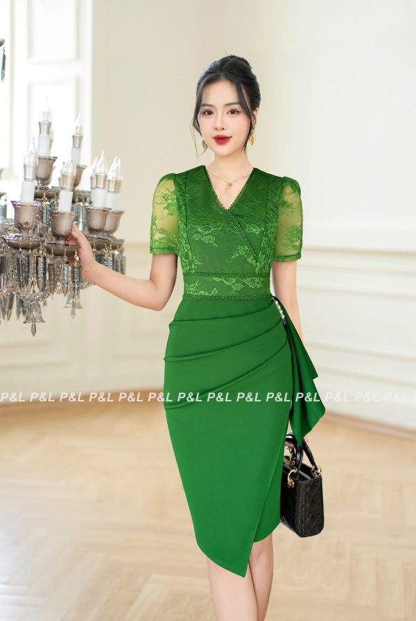 Đầm Đi Tiệc Xếp Ly Cổ Tim Phối Ren PL100